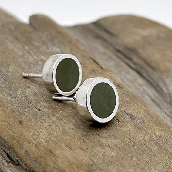 Dot earrings